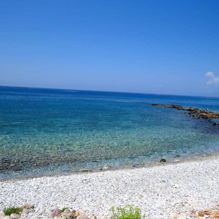 Mani Panoramic Seaviews - Luxury Summer Haven Leuktron Buitenkant foto