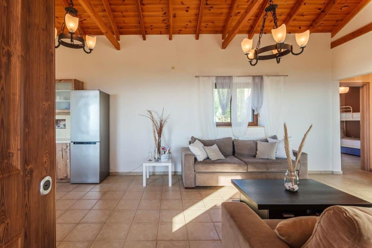 Mani Panoramic Seaviews - Luxury Summer Haven Leuktron Buitenkant foto